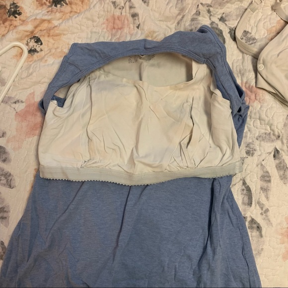 Motherhood Maturity Nursing Top for Breastfeeding moms with sports bra style - Picture 2 of 4